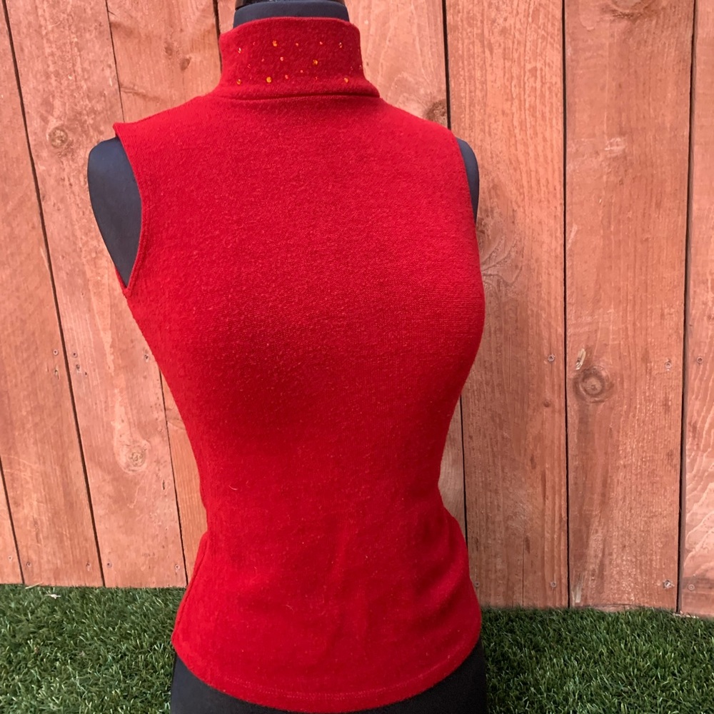 Red Sparkle Turtleneck ♥️